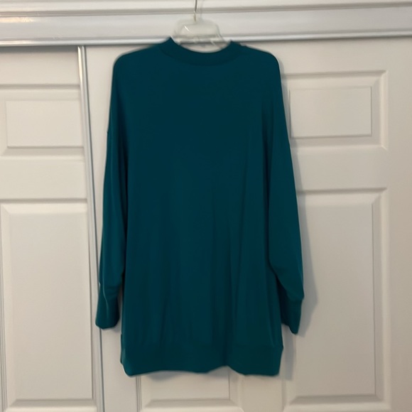 Fabletics tunic  teal green - Picture 2 of 2